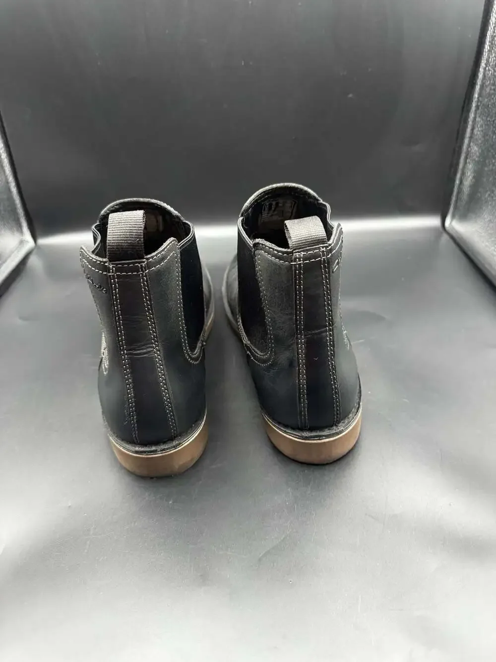 Clarks gently used